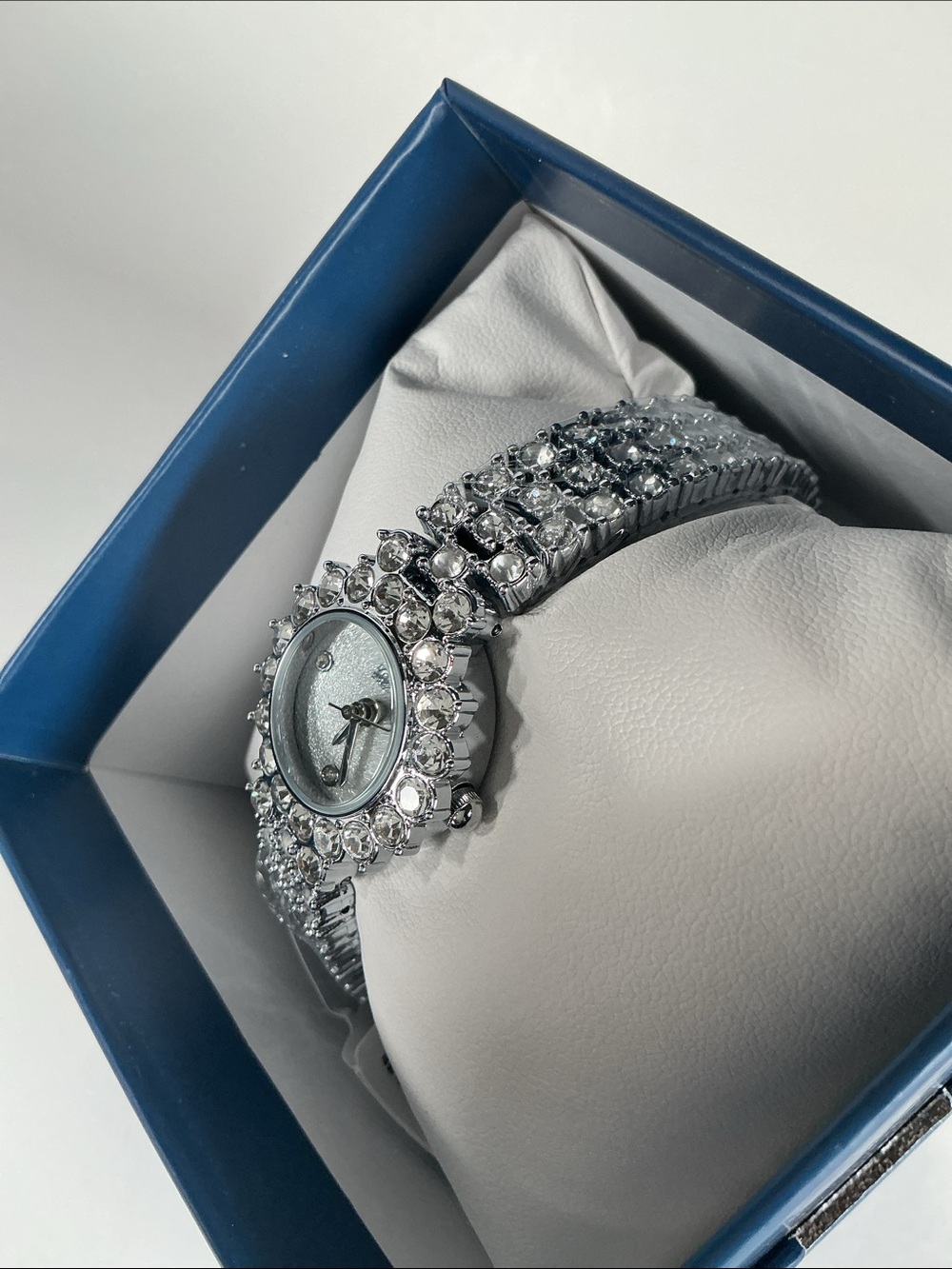 Jewelry Subcategory Identification - Picture 4 of 6